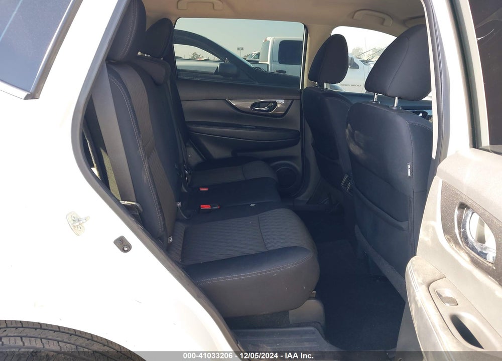 2017 NISSAN ROGUE S VIN: 5N1AT2MTXHC889942