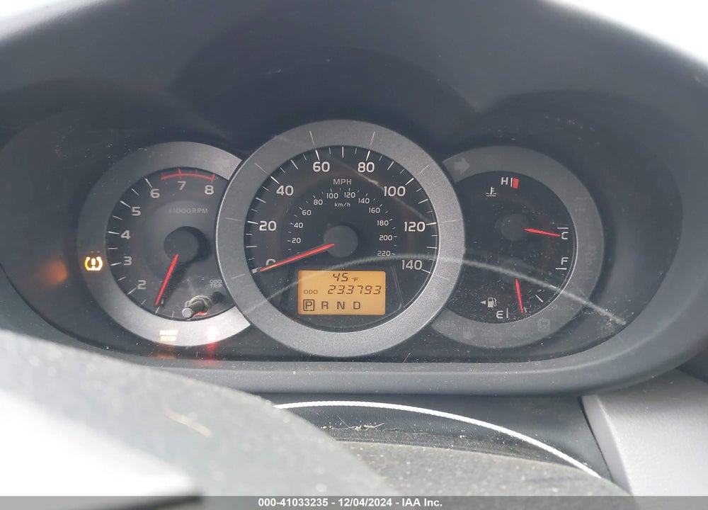 2009 TOYOTA RAV4 VIN: JTMBF33V895014583