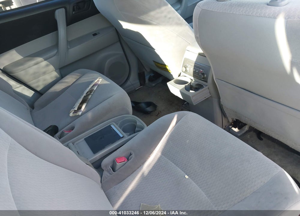 2009 TOYOTA HIGHLANDER VIN: JTEES41A292138053
