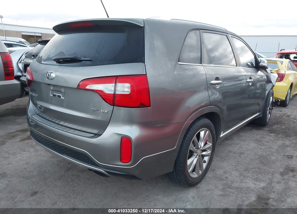 2015 KIA SORENTO LIMITED V6 VIN: 5XYKW4A76FG605654