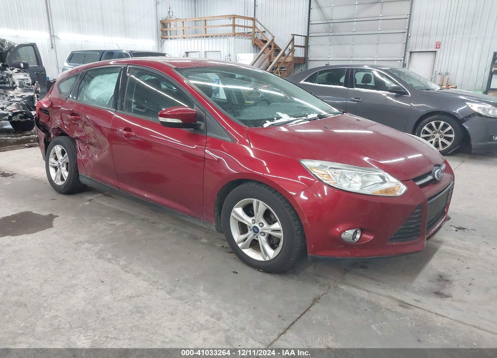 2014 FORD FOCUS SE VIN: 1FADP3K22EL127888