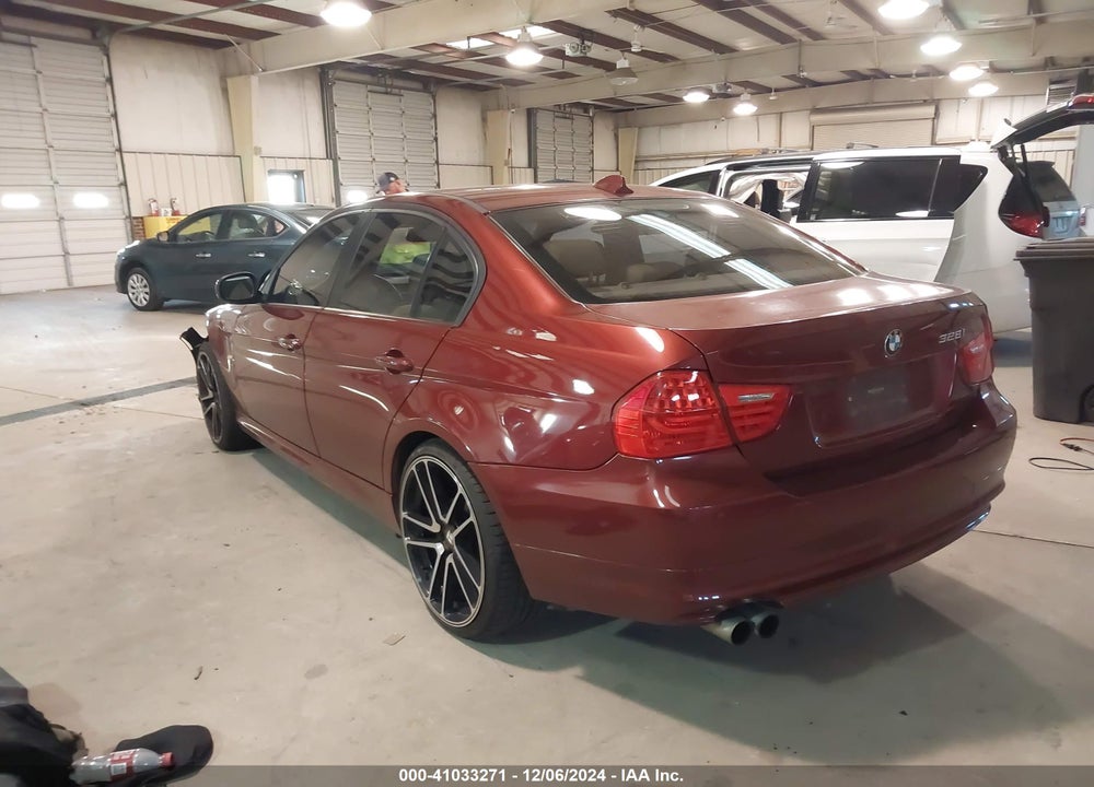 2011 BMW 328I VIN: WBAPK5C52BF121946