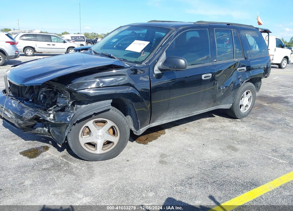 2004 CHEVROLET TRAILBLAZER LS VIN: 1GNDS13S742424002