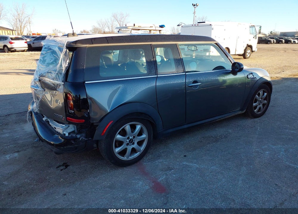 2010 MINI COOPER S CLUBMAN VIN: WMWMM3C53ATZ33256