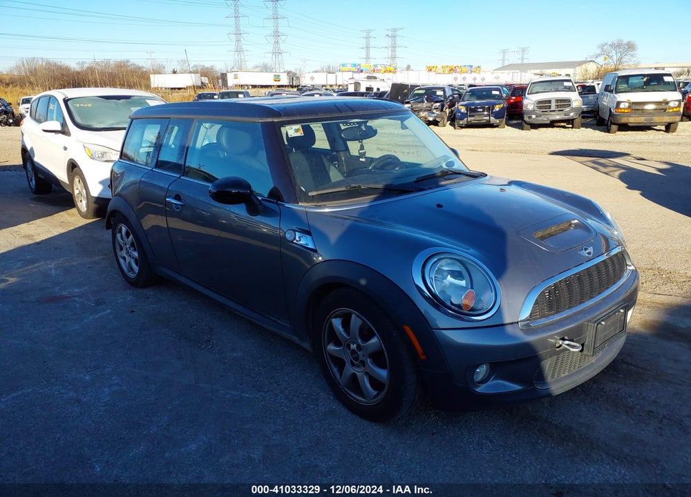 2010 MINI COOPER S CLUBMAN VIN: WMWMM3C53ATZ33256
