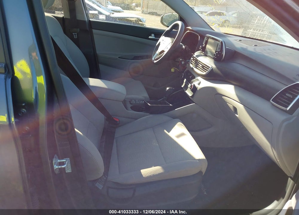 2019 HYUNDAI TUCSON SE VIN: KM8J2CA45KU065466