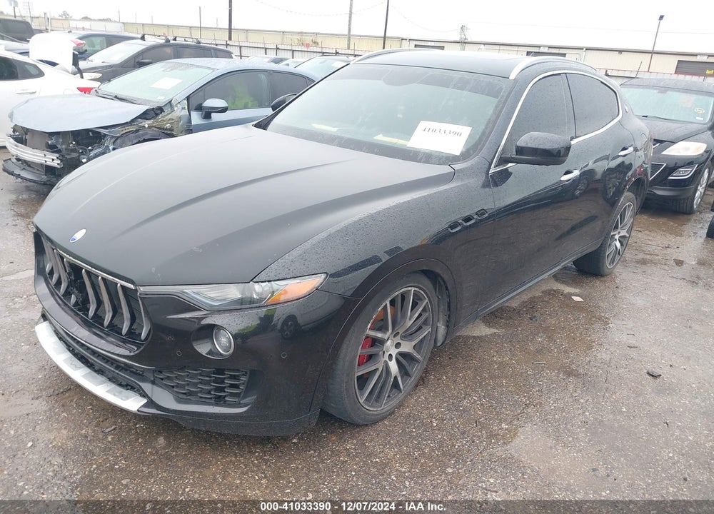 2017 MASERATI LEVANTE VIN: ZN661XUL8HX250673