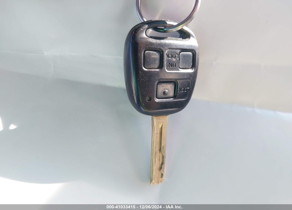 2008 LEXUS RX 350 VIN: 2T2HK31U78C085660