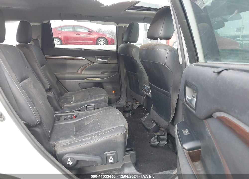 2015 TOYOTA HIGHLANDER LIMITED V6 VIN: 5TDDKRFH9FS080868