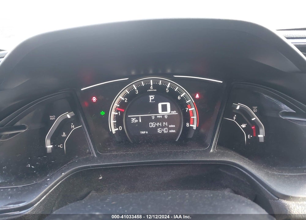 2018 HONDA CIVIC LX VIN: 2HGFC2F58JH533342