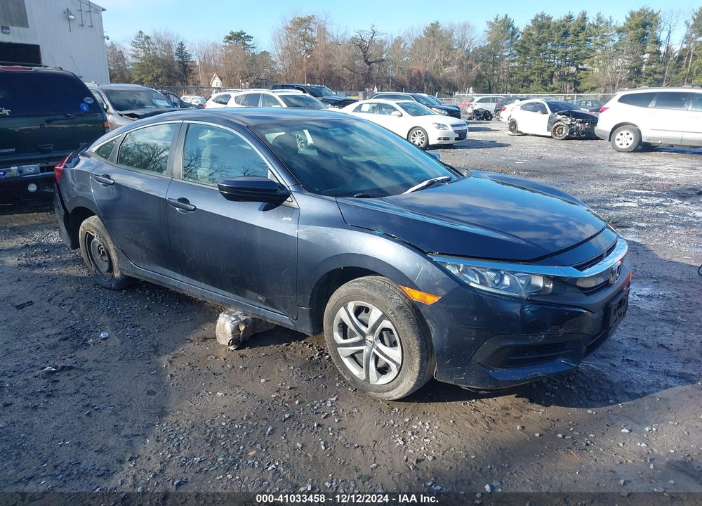 2018 HONDA CIVIC LX VIN: 2HGFC2F58JH533342