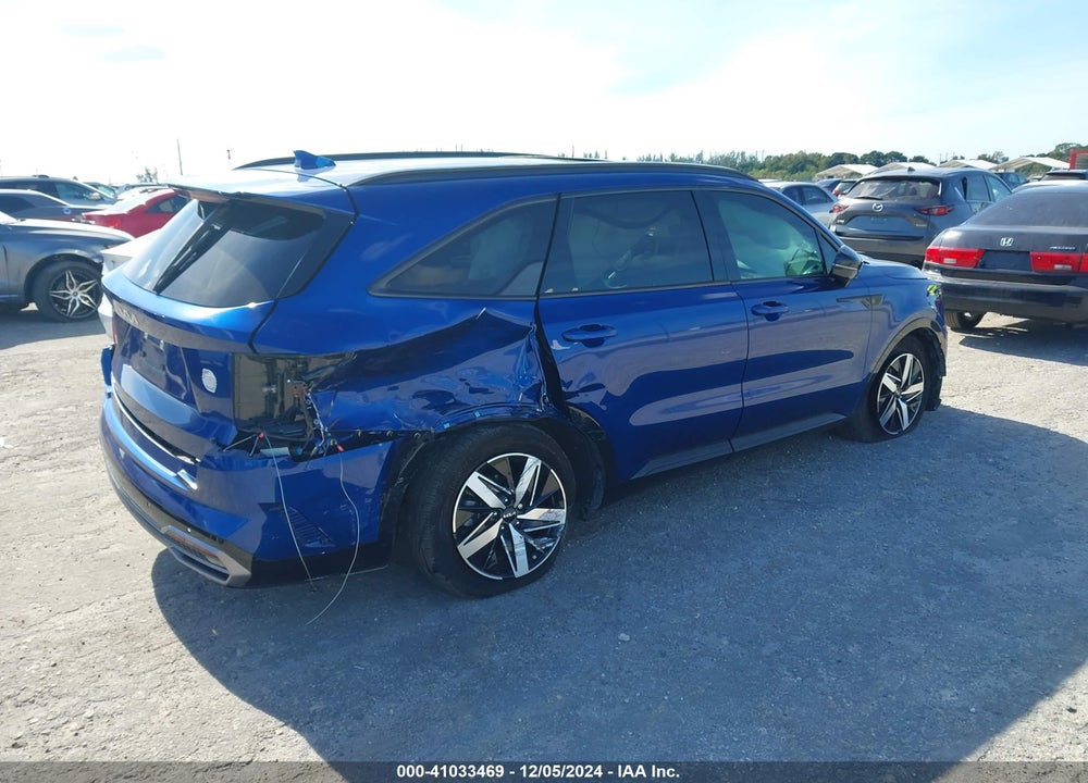 2023 KIA SORENTO EX VIN: 5XYRH4LF4PG219510