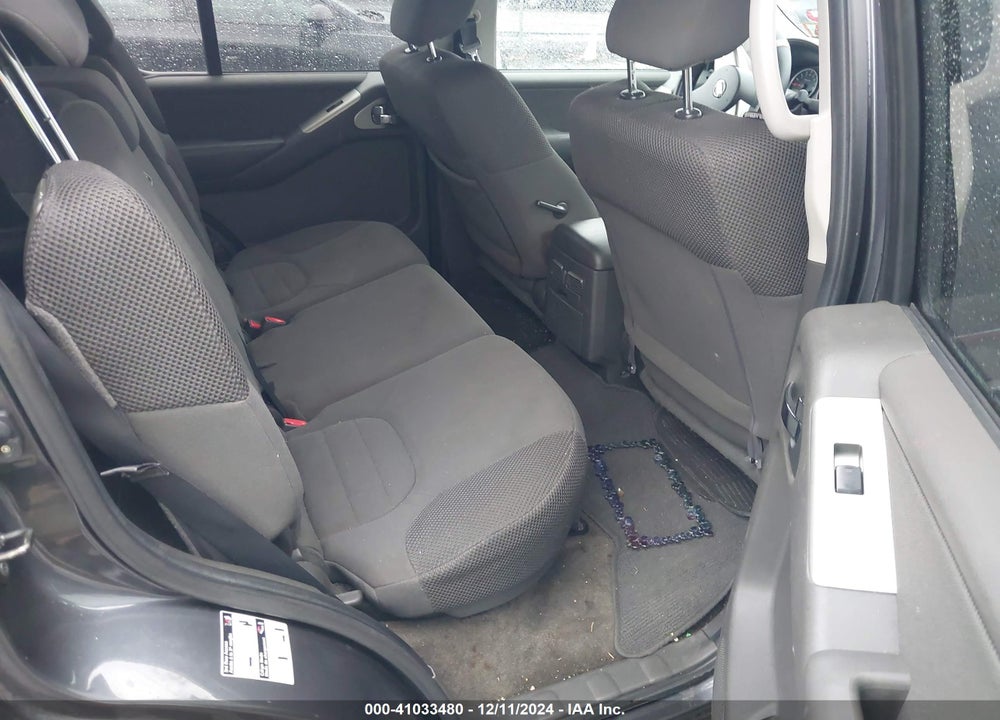 2011 NISSAN PATHFINDER S VIN: 5N1AR1NB2BC607105