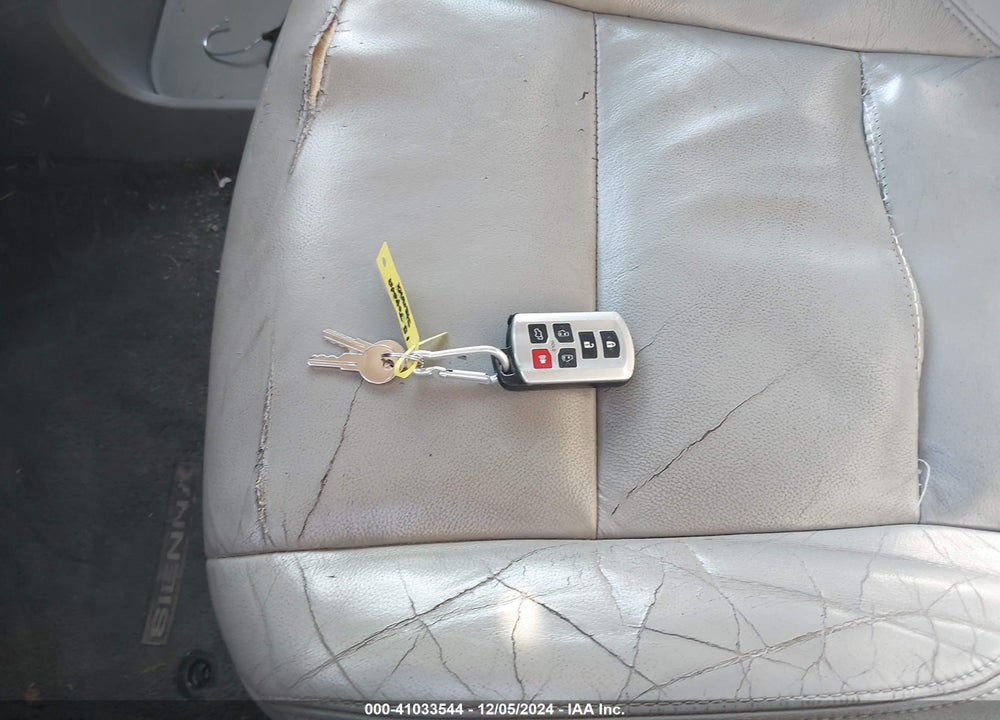 2015 TOYOTA SIENNA XLE LIMITED VIN: 5TDYK3DC8FS657962