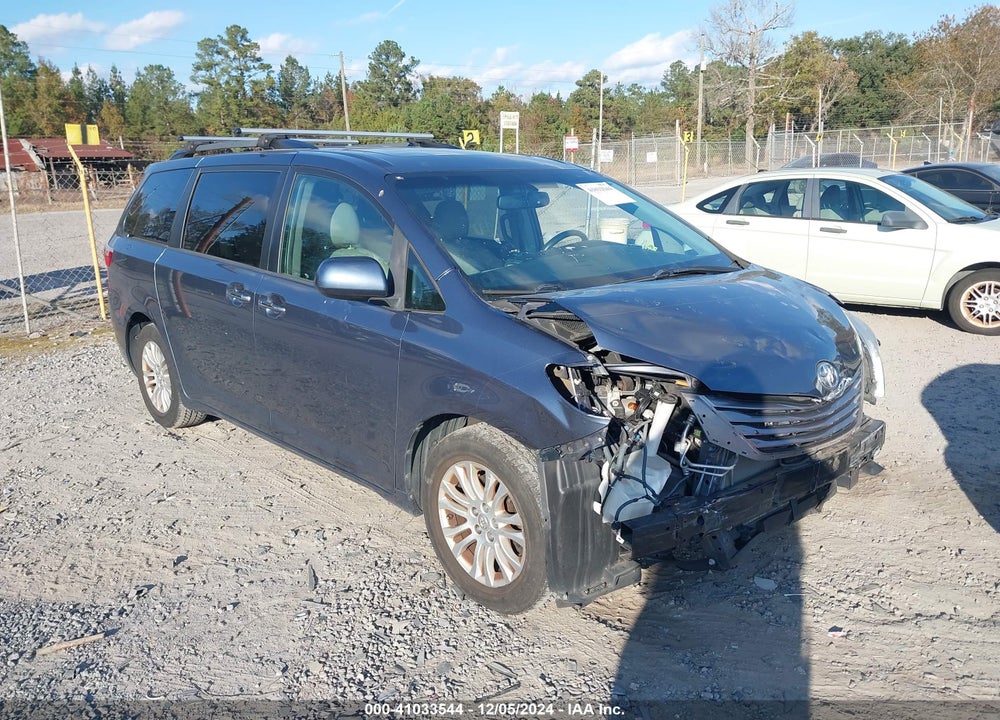 2015 TOYOTA SIENNA XLE LIMITED VIN: 5TDYK3DC8FS657962
