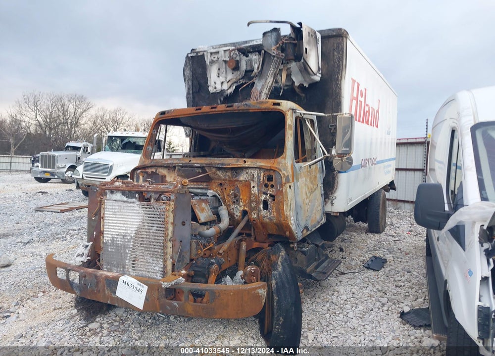 1999 INTERNATIONAL 4000 4700 VIN: 1HTSCAAN5XH601032