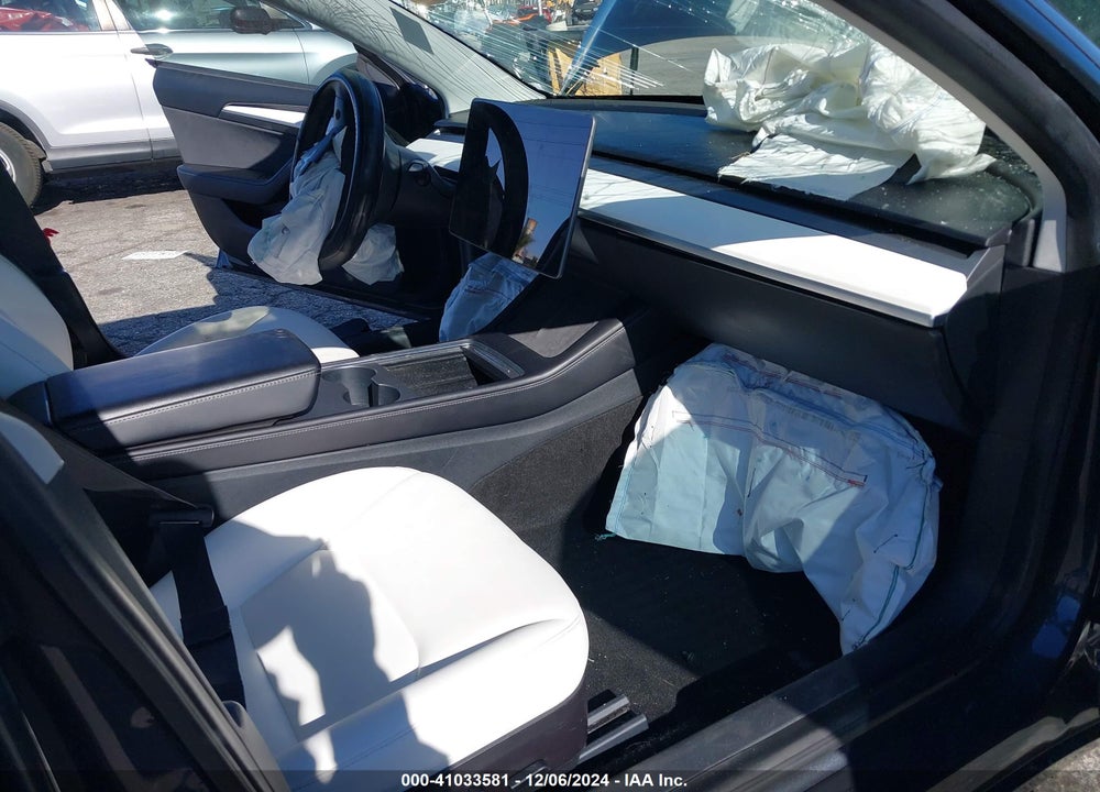 2021 TESLA MODEL 3 STANDARD RANGE PLUS REAR-WHEEL DRIVE VIN: 5YJ3E1EA5MF069070