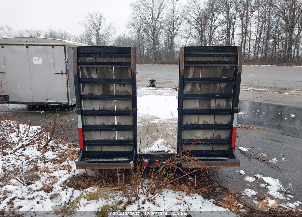 2007 TRAIL KING --- VIN: 1TKU020367M099040