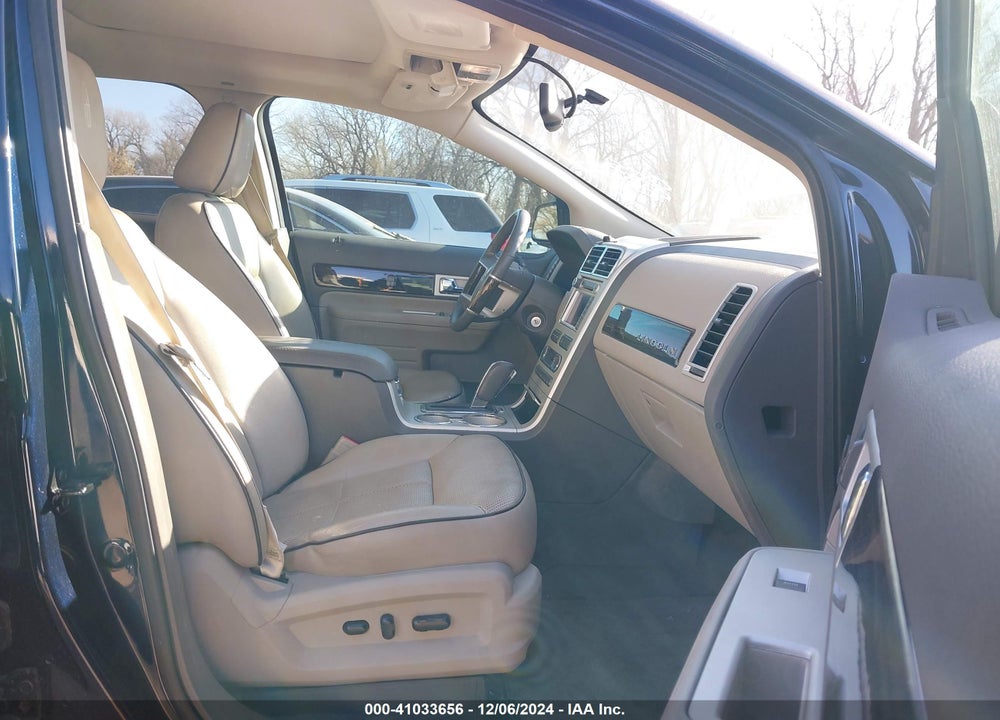 2008 LINCOLN MKX VIN: 2LMDU68C48BJ37704