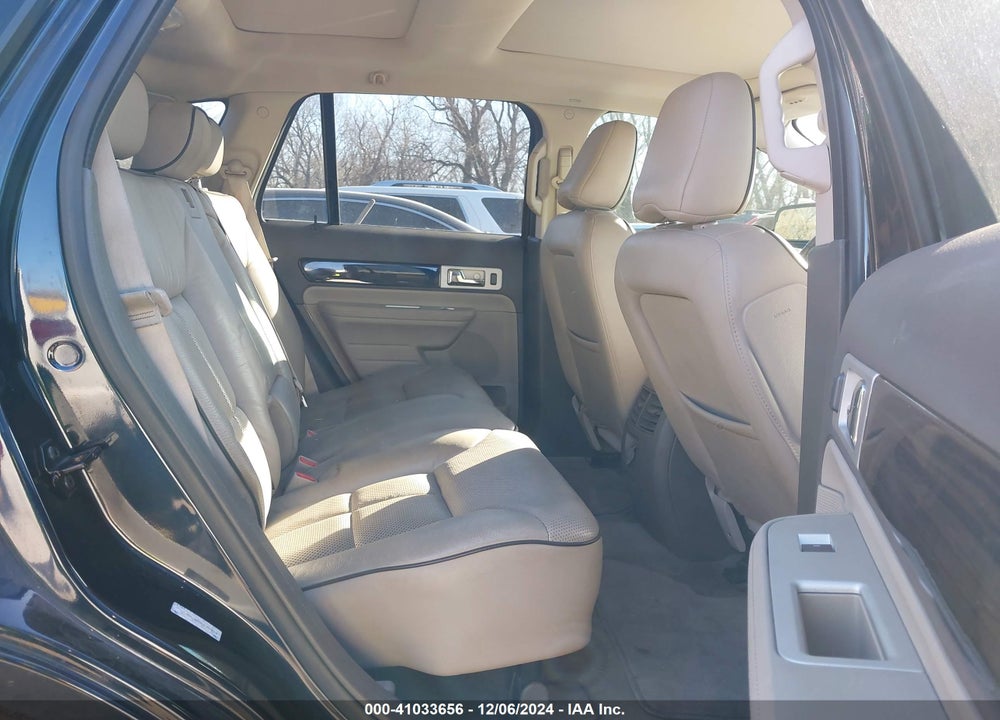 2008 LINCOLN MKX VIN: 2LMDU68C48BJ37704