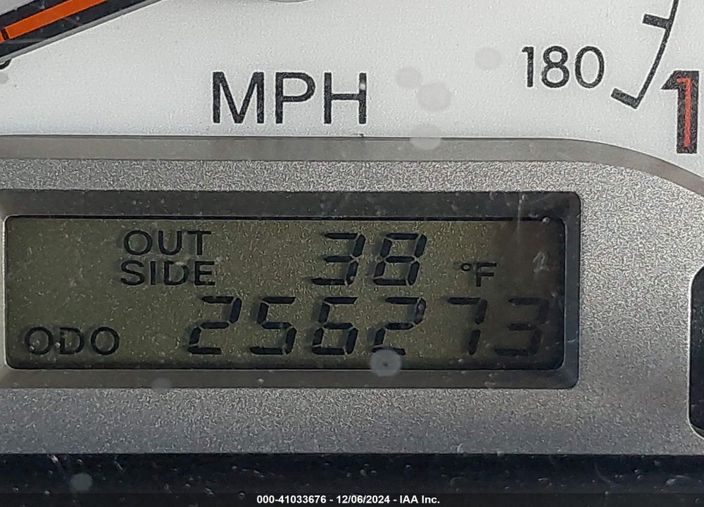 2007 TOYOTA COROLLA S VIN: 1NXBR32EX7Z807410