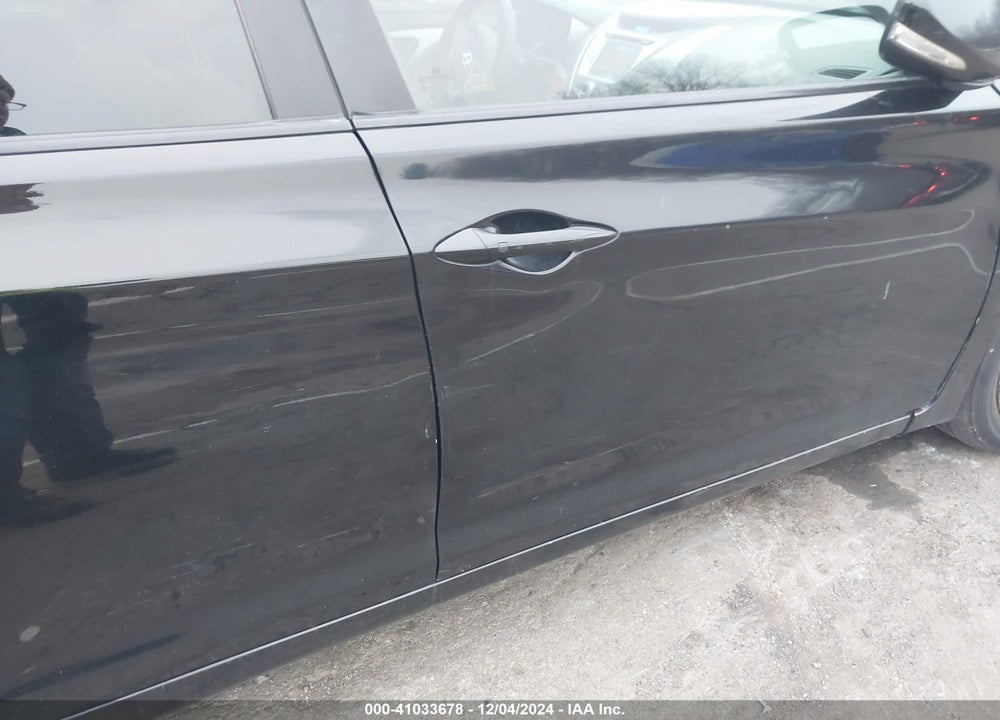 2012 HYUNDAI ELANTRA LIMITED (ULSAN PLANT) VIN: KMHDH4AE1CU221059
