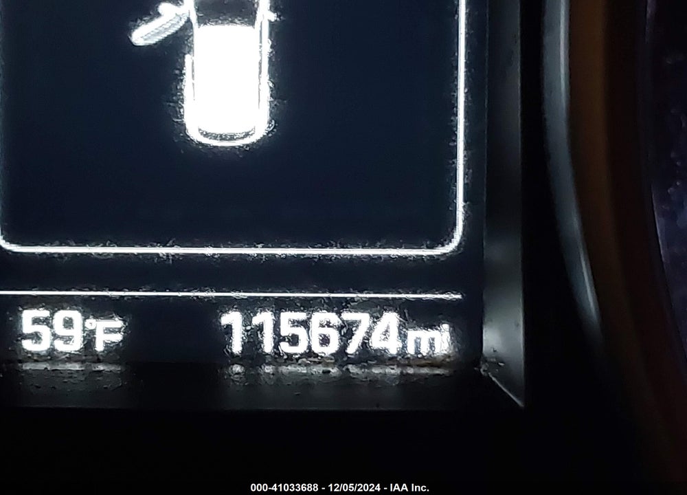 2017 HYUNDAI SANTA FE SE VIN: KM8SMDHF8HU196167