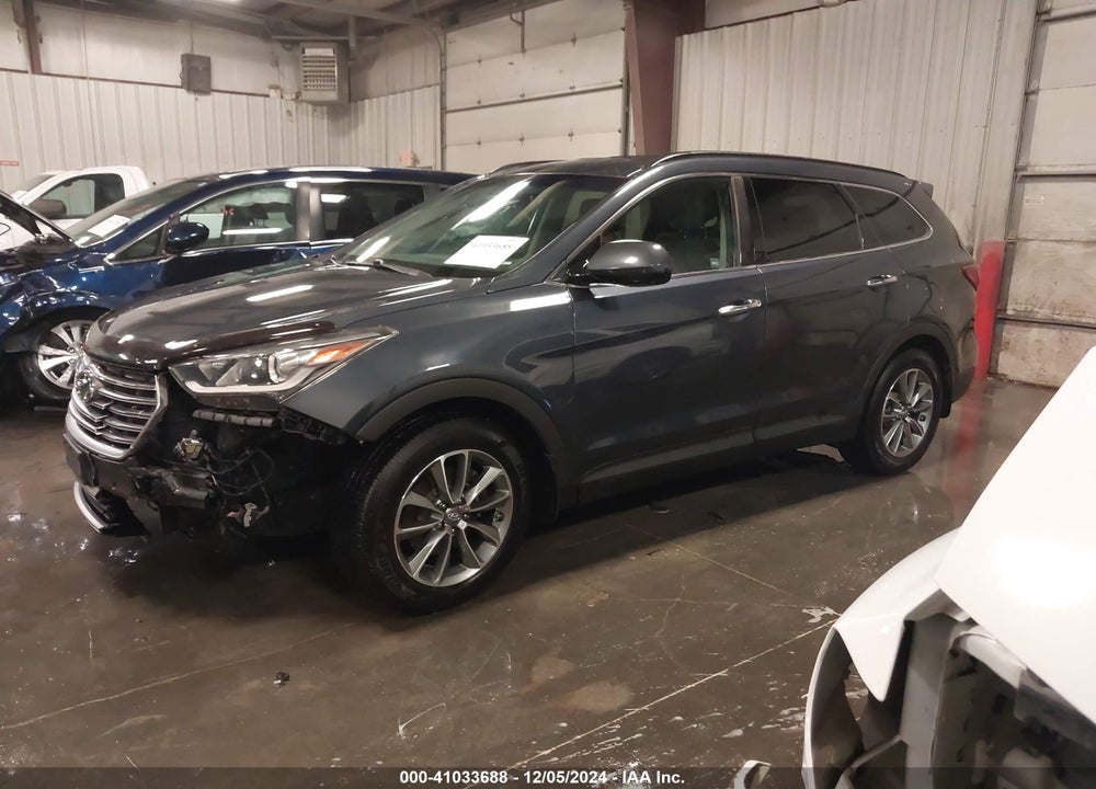2017 HYUNDAI SANTA FE SE VIN: KM8SMDHF8HU196167