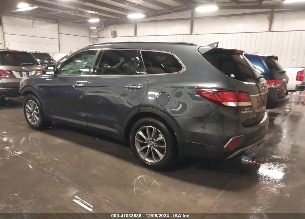 2017 HYUNDAI SANTA FE SE VIN: KM8SMDHF8HU196167
