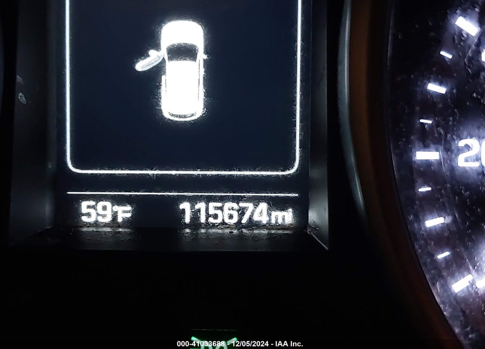 2017 HYUNDAI SANTA FE SE VIN: KM8SMDHF8HU196167