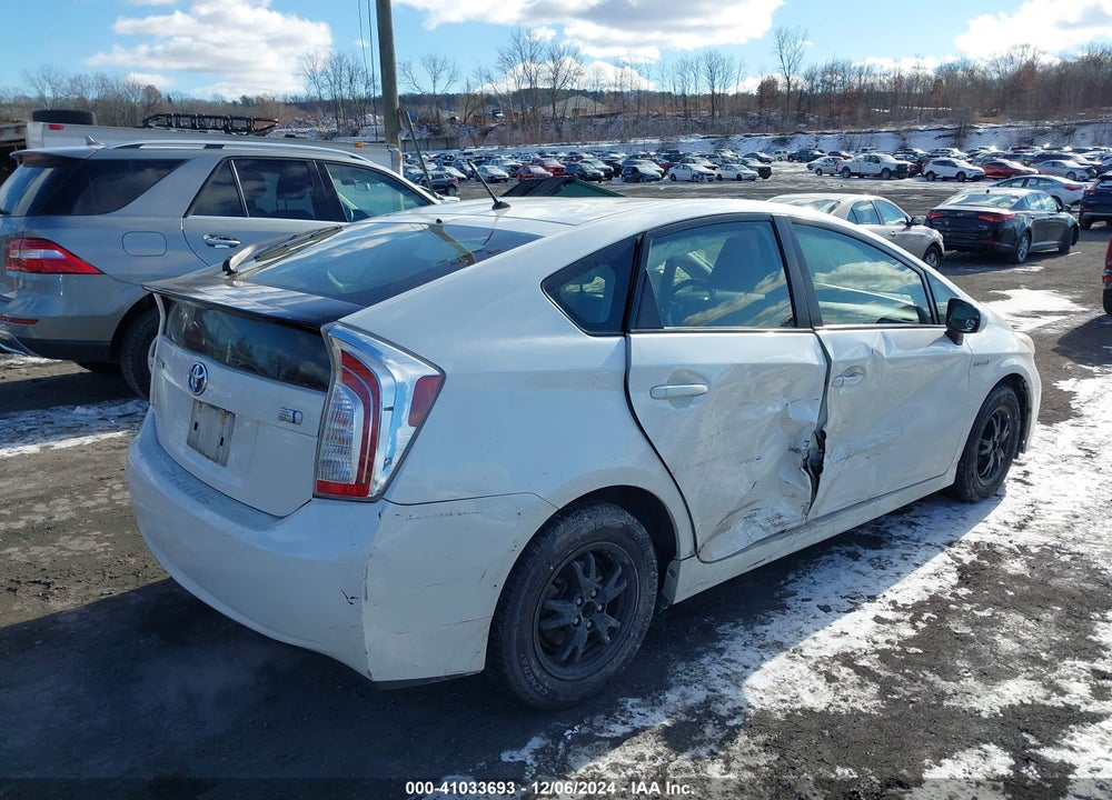2012 TOYOTA PRIUS TWO VIN: JTDKN3DU9C5408612
