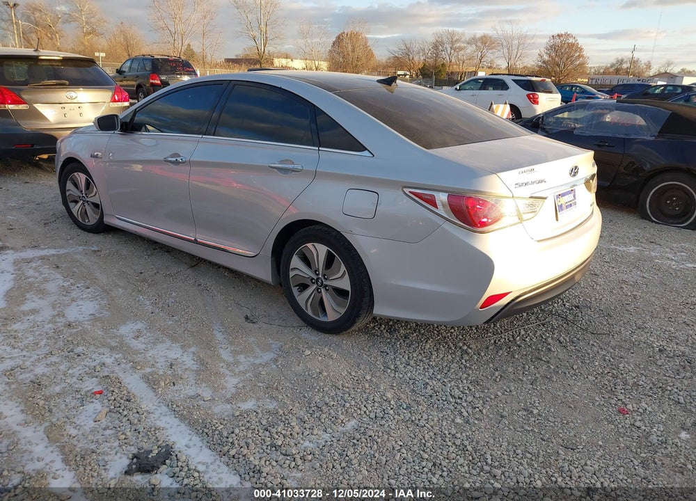 2014 HYUNDAI SONATA HYBRID LIMITED VIN: KMHEC4A47EA111986