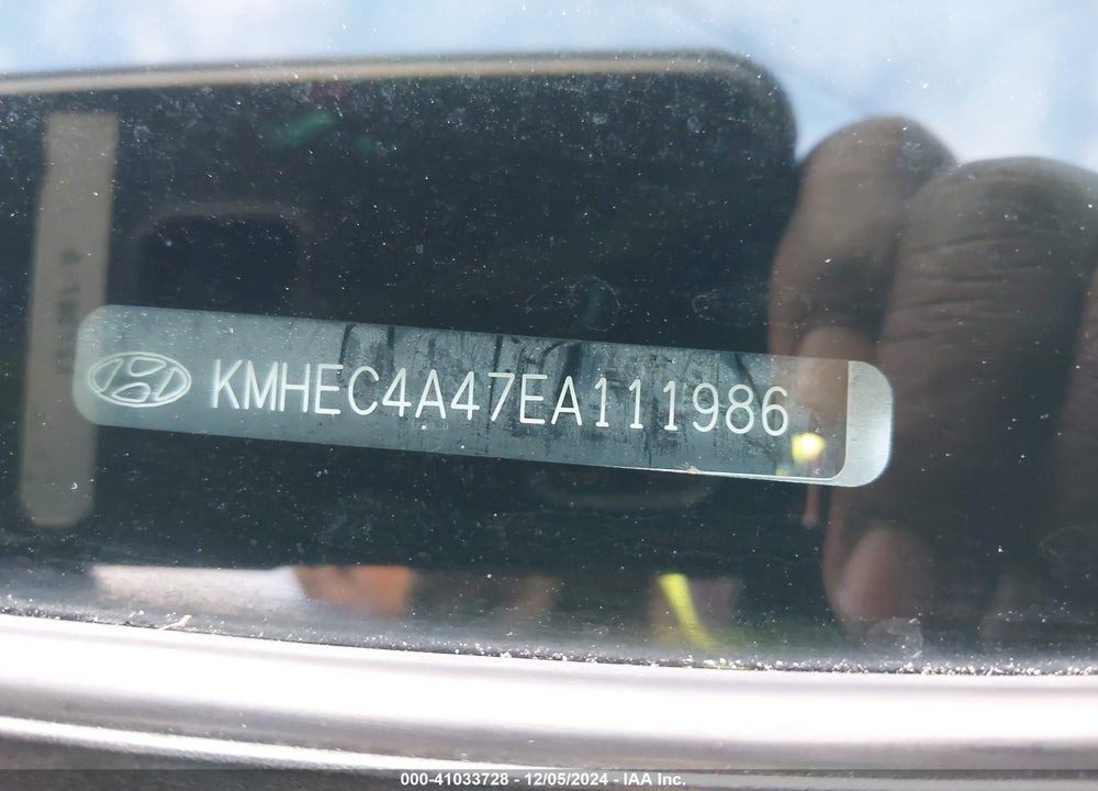 2014 HYUNDAI SONATA HYBRID LIMITED VIN: KMHEC4A47EA111986