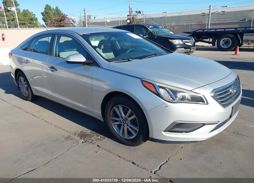 2016 HYUNDAI SONATA SE VIN: 5NPE24AF7GH341905