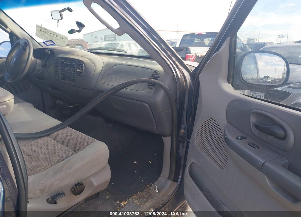 2003 FORD F-150 LARIAT/XLT VIN: 1FTRW08L23KB64394