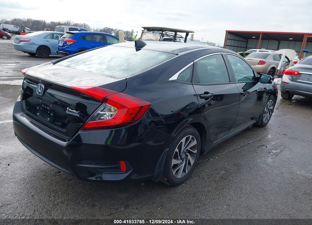 2018 HONDA CIVIC EX VIN: 19XFC2F70JE039469