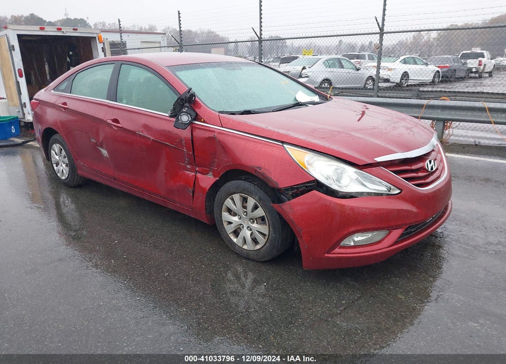 2013 HYUNDAI SONATA GLS VIN: 5NPEB4AC1DH749172