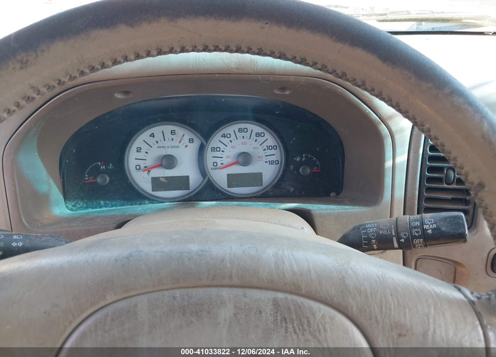 2005 FORD ESCAPE LIMITED VIN: 1FMYU04145KA06742