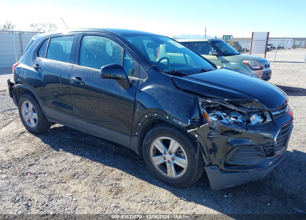 2019 CHEVROLET TRAX LS VIN: 3GNCJKSB8KL352938