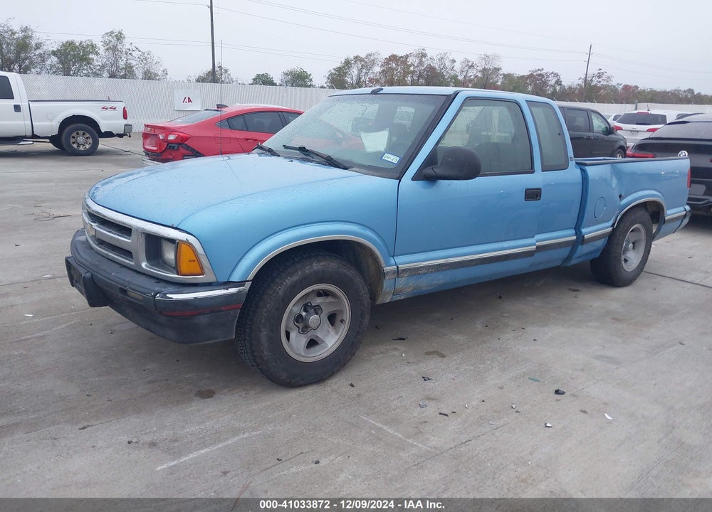 1996 CHEVROLET S TRUCK S10 VIN: 1GCCS19X6T8103748