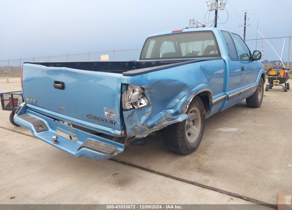 1996 CHEVROLET S TRUCK S10 VIN: 1GCCS19X6T8103748