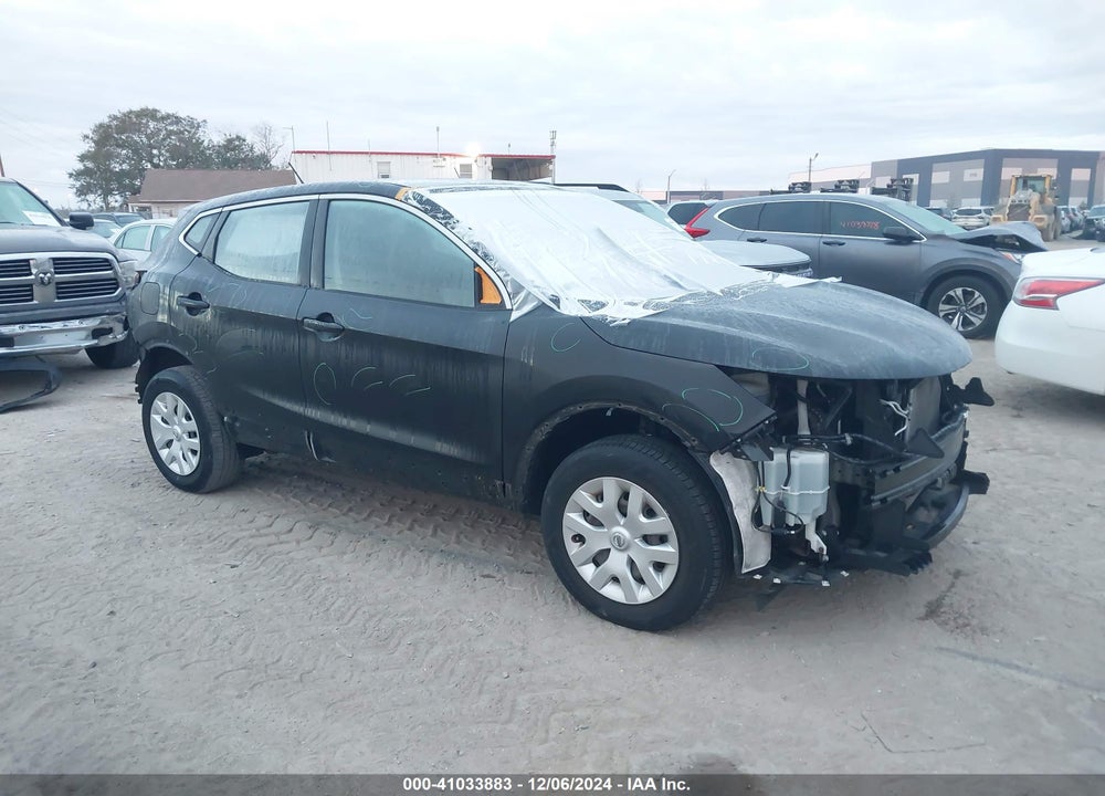 2017 NISSAN ROGUE SPORT S VIN: JN1BJ1CP7HW001842