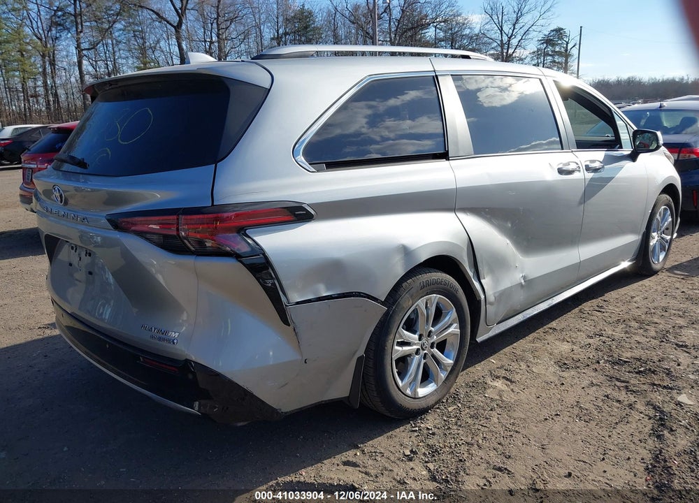 2024 TOYOTA SIENNA PLATINUM VIN: 5TDESKFCXRS109542