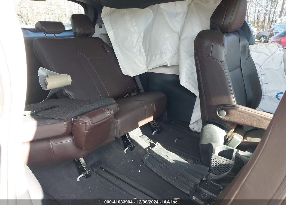 2024 TOYOTA SIENNA PLATINUM VIN: 5TDESKFCXRS109542