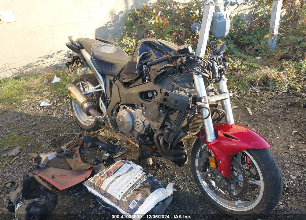 2010 HONDA VFR1200 F VIN: JH2SC6311AK000044