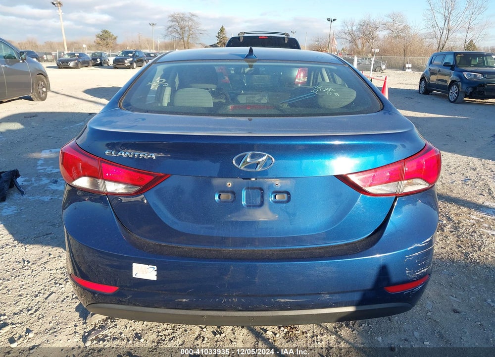 2015 HYUNDAI ELANTRA SE VIN: 5NPDH4AE1FH623599