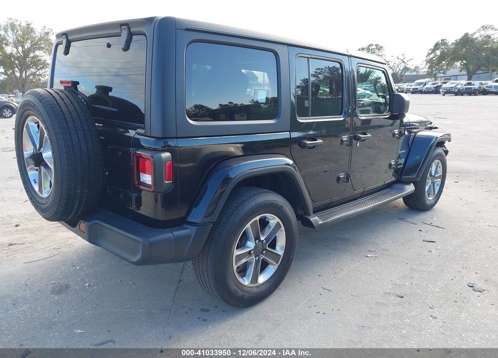 2020 JEEP WRANGLER UNLIMITED SAHARA 4X4 VIN: 1C4HJXEN8LW199135