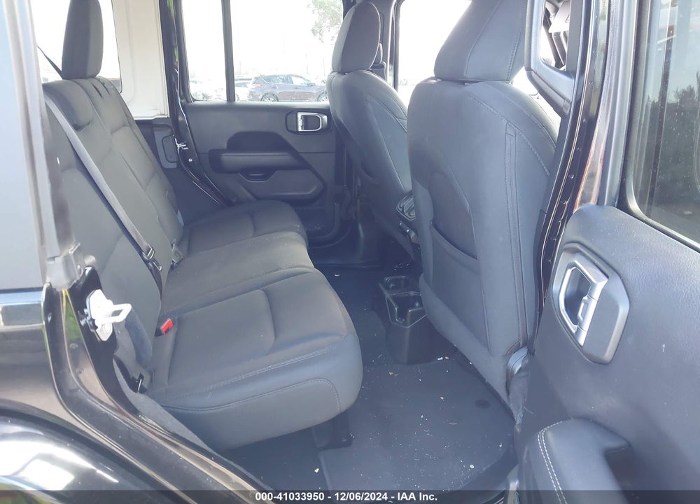 2020 JEEP WRANGLER UNLIMITED SAHARA 4X4 VIN: 1C4HJXEN8LW199135