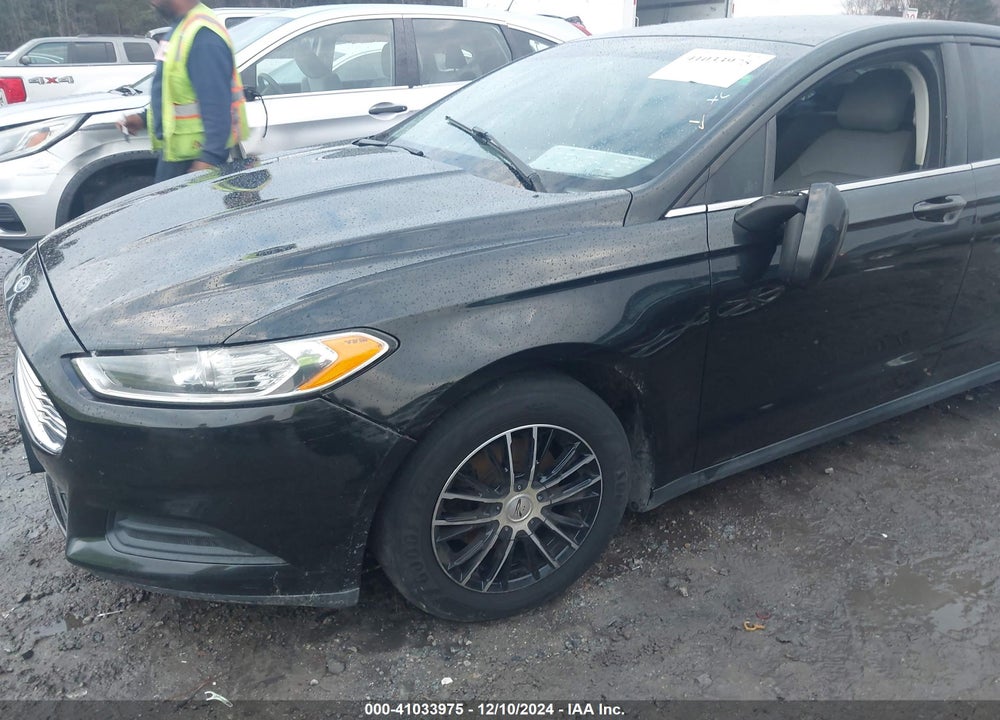 2014 FORD FUSION S VIN: 3FA6P0G72ER137690