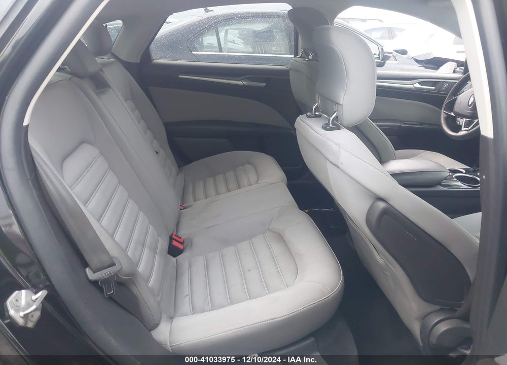 2014 FORD FUSION S VIN: 3FA6P0G72ER137690